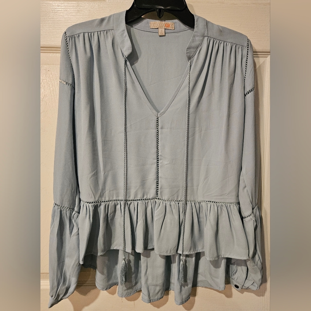 GB Blue Gray Ruffled Long Sleeve Blouse